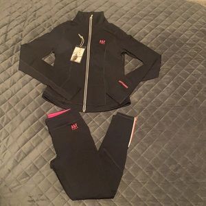 A&F Women’s Active Wear..Pants & jacket, NWT. Size S, dark blue w pink accents.